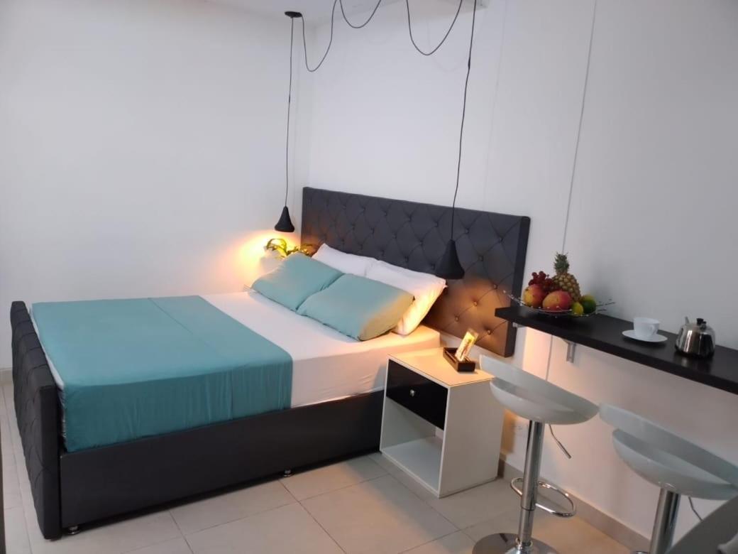 Vip Apartasuites Rosales Medellín Eksteriør bilde